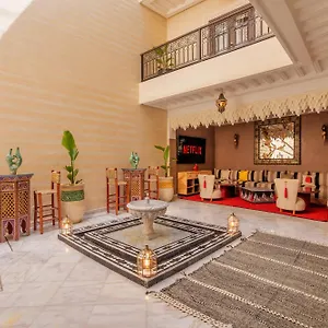 https://riad-dar-arwa.marrakeshhotelsmorocco.com